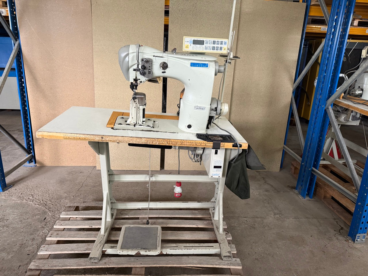 Garudan GP-510-449 single-needle, industrial post-bed sewing machine