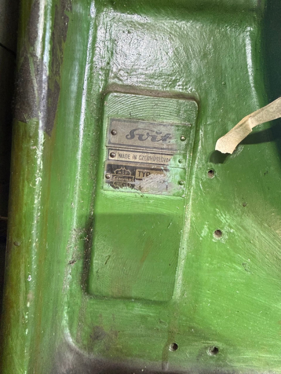 Svit industrial automatic eyeletting or punch/riveting machine