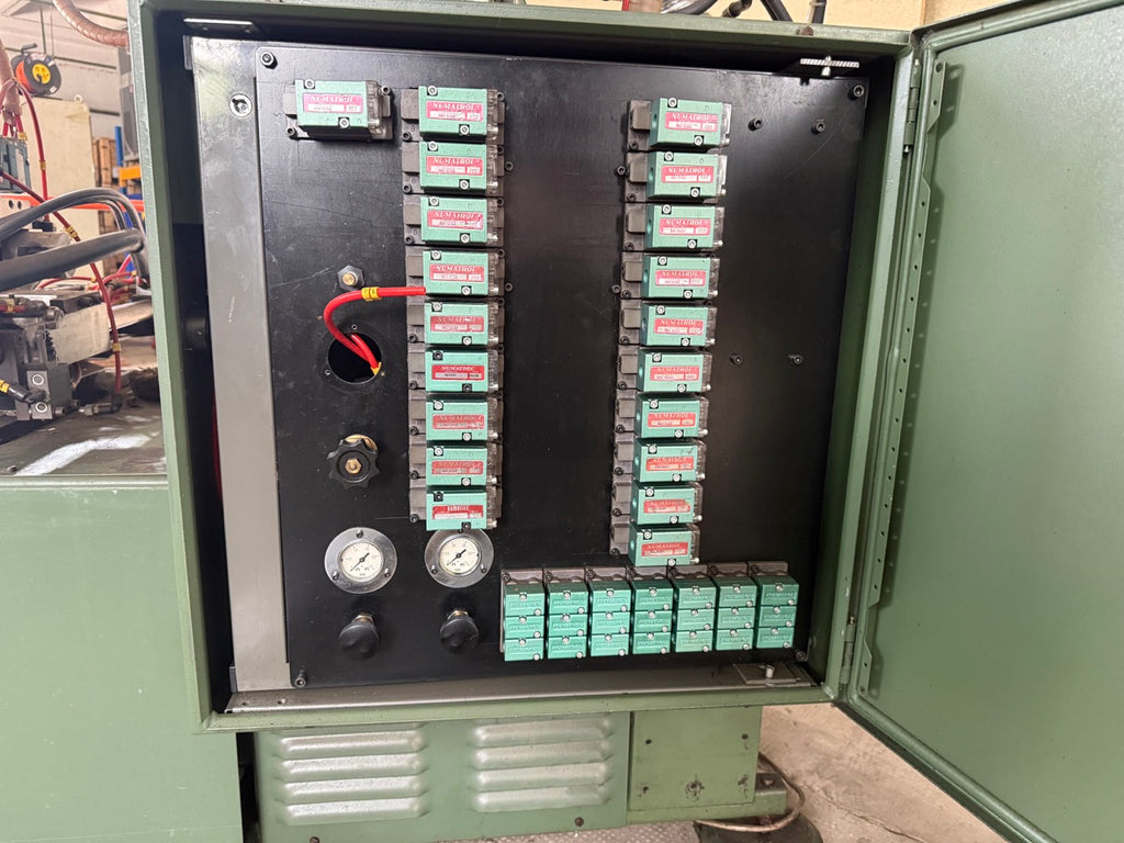 International AR-C automatic bottom roughin machine