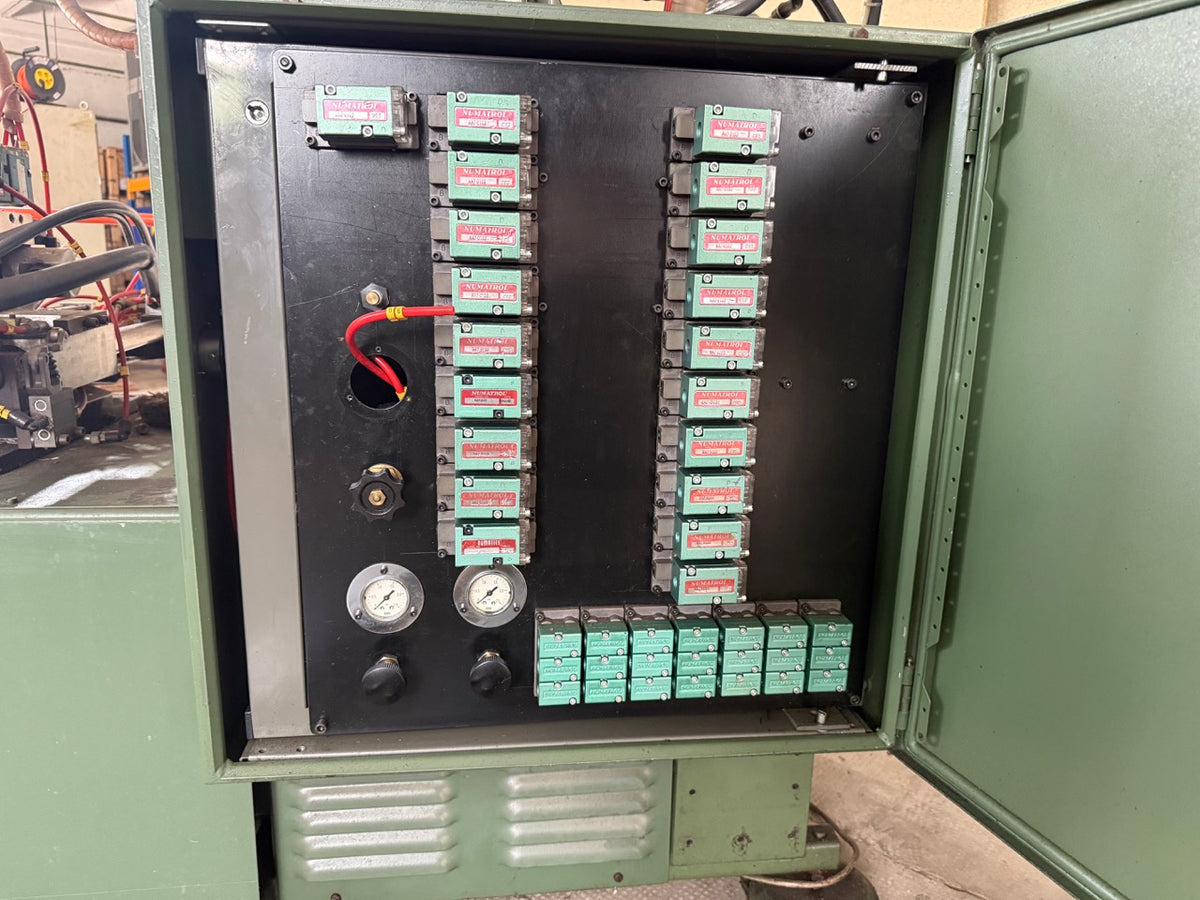 International AR-C automatic bottom roughin machine