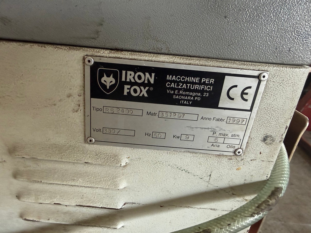 Iron Fox RS2400 actovator for gluing shoe soles