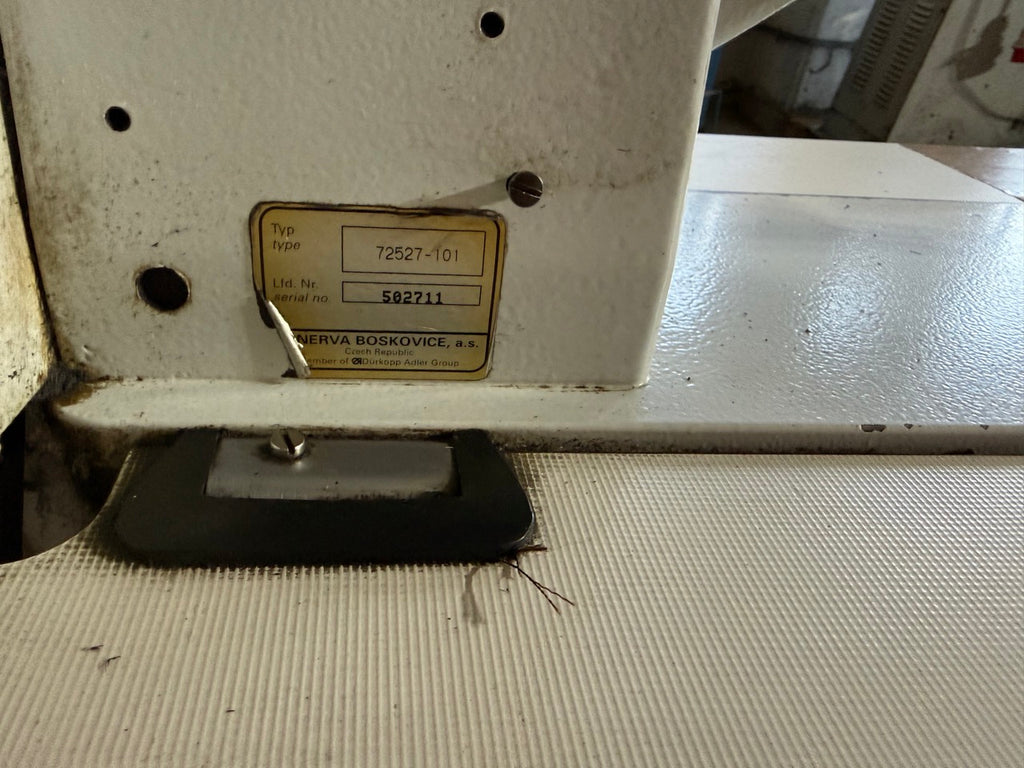 Dürkopf Adler 72527-101 flat-bed zig-zag sticth machine