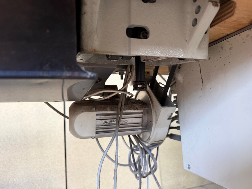 Garudan GP-510-449 Single-needle, industrial post-bed sewing machine